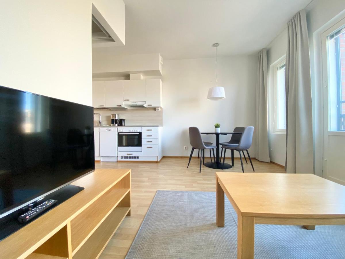 Tammer Huoneistot - City Suite 3 - Public Sauna, Gym & Pool Tampere Eksteriør billede
